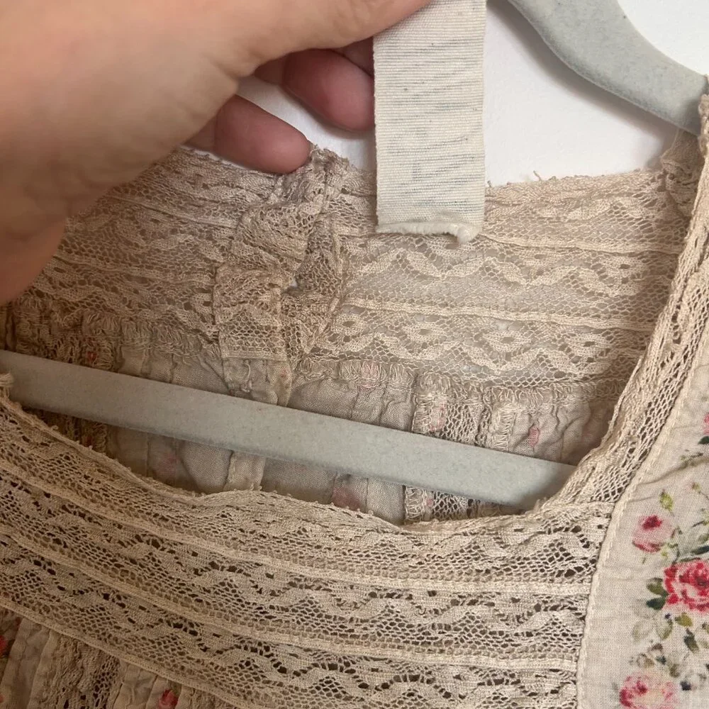 Magnolia Pearl Rsalā Floral Cotton Top Size: O/S - Picture 5 of 16
